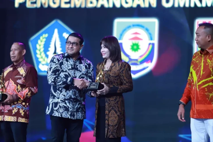 Aktif Majukan UMKM dan...