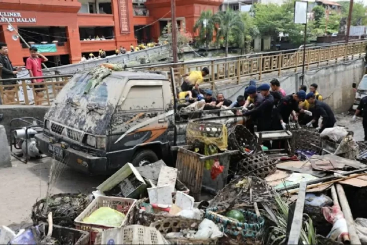 Penanganan Banjir Bali...