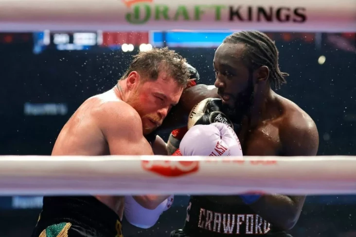Terence Crawford Gantung...