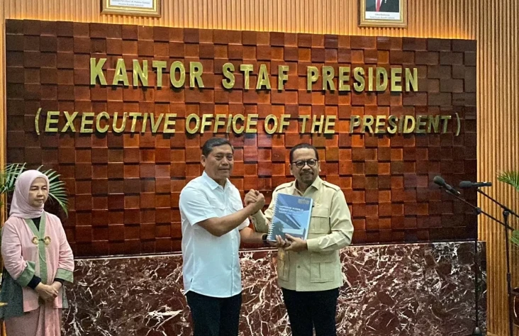 Qodari Kenang Jasa AM...