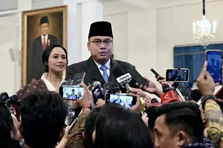 Polemik Rangkap Jabatan...