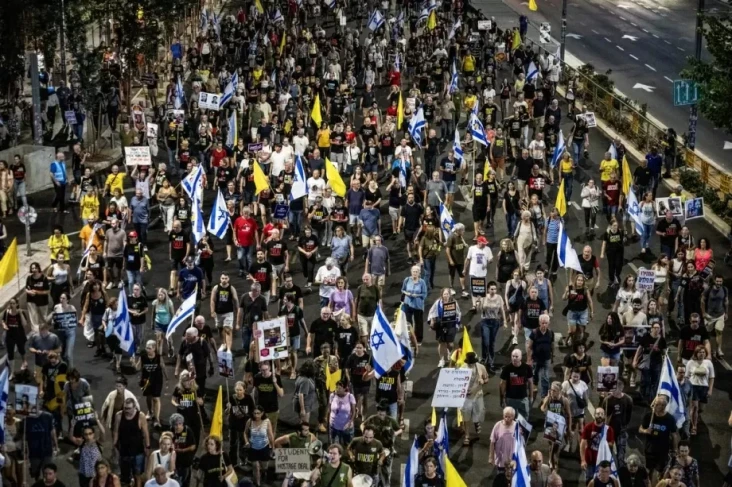 7.500 Warga Israel Dukung...