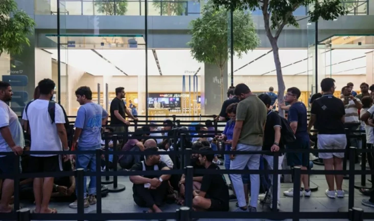 Fanboy Apple: Rela Begadang...