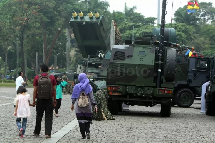 Meriahkan HUT ke-80,...