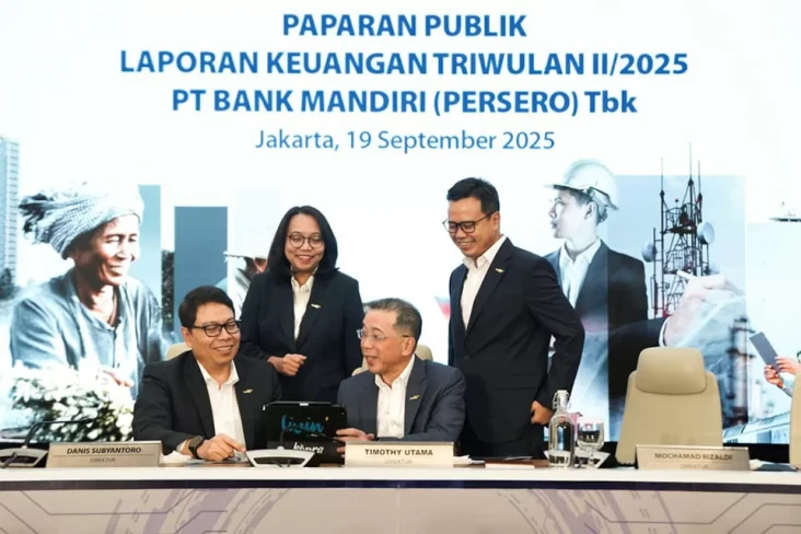 Bank Mandiri Cetak Laba...