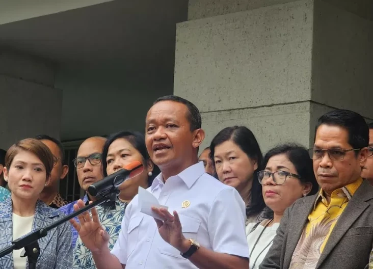 Bahlil Sebut SPBU Swasta...