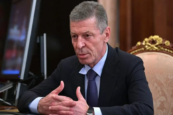 Putin Dilaporkan Pecat...
