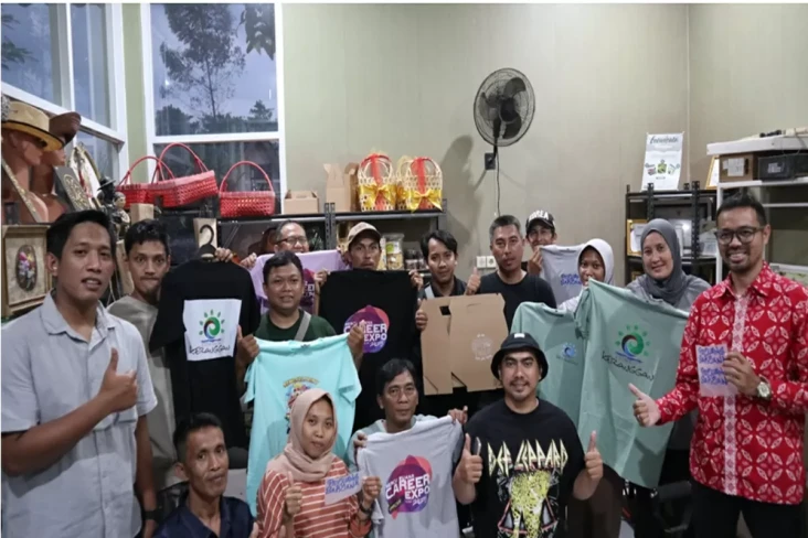 Kolaborasi Universitas...