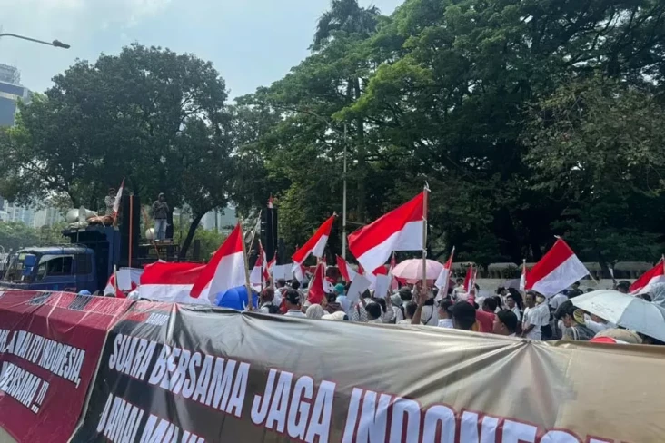 Gelorakan Persatuan,...