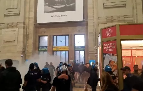 Kerusuhan Pecah di Italia,...