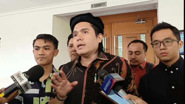 Sidang Perdana Gugatan...