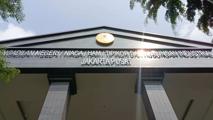Konsesi Tol CMNP Digugat,...