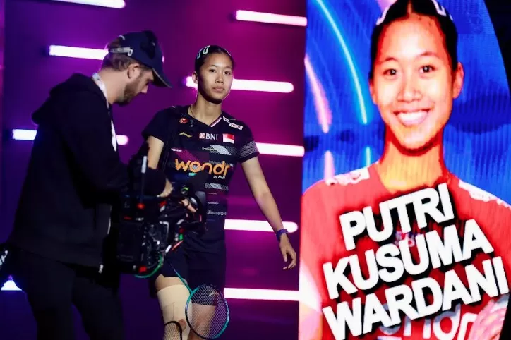 Putri KW Menang, Indonesia...