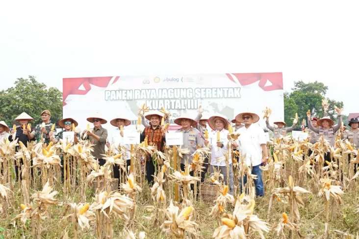 Kapolda Riau Pimpin...