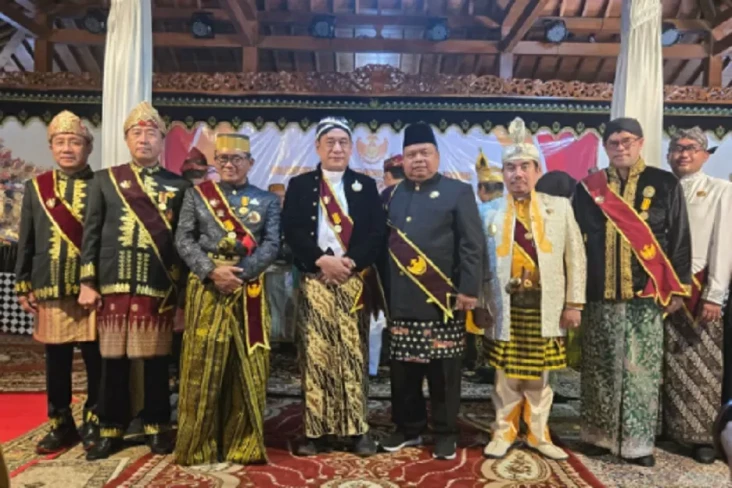 Majelis Adat Kerajaan...