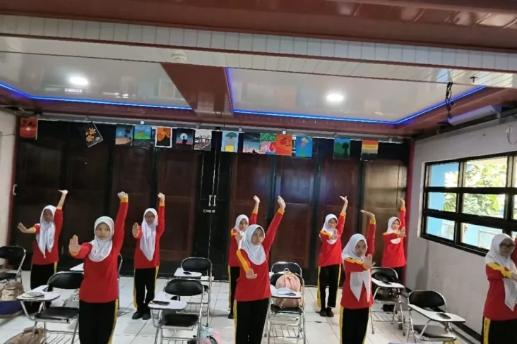 Peneliti UNJ Inisiasi...