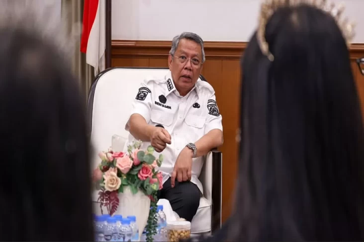 Kuliah di Mana Benyamin...