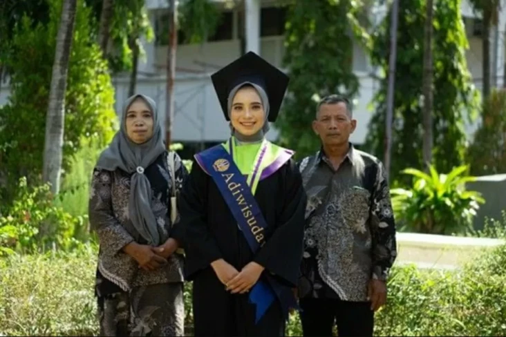 Dulu Nyaris Tak Kuliah,...