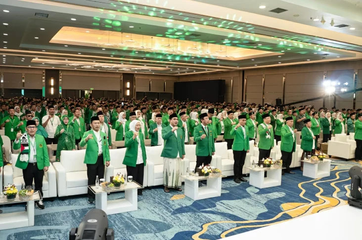 PPP Terbelah Lagi, Hendri...