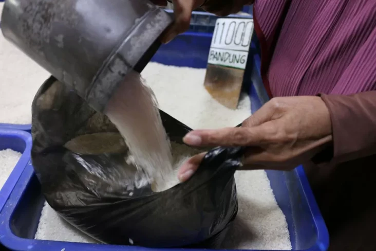 Harga Beras Naik 5,8%...