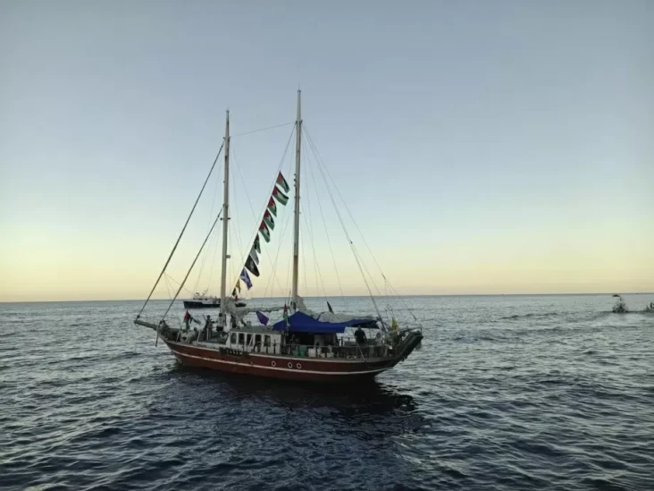 Kapal Fregat Italia...