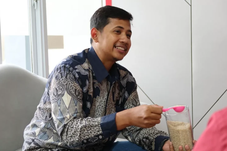 Istiqomah Meneliti,...