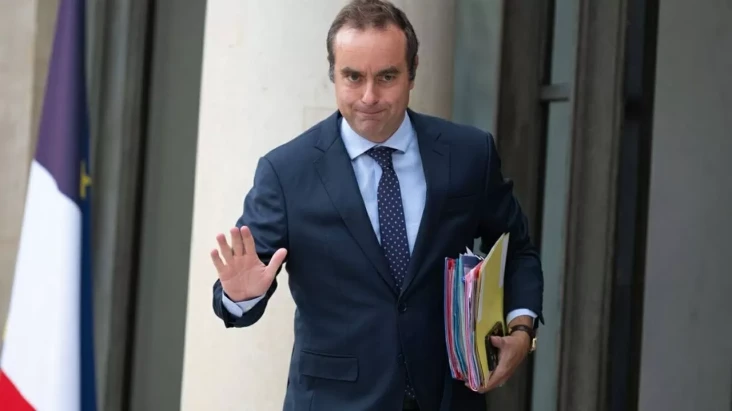 5 Alasan PM Prancis...