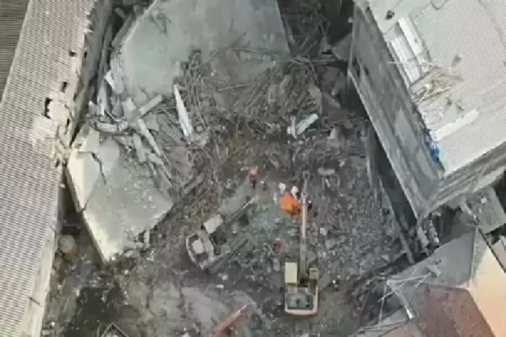 40 Jenazah Korban Tragedi...