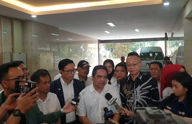 Ade Armando dan Peradi...