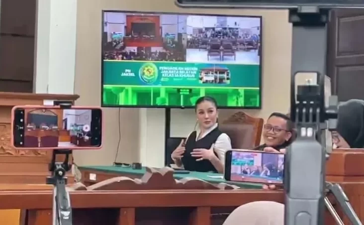 Sikap Tak Sopan Nikita...