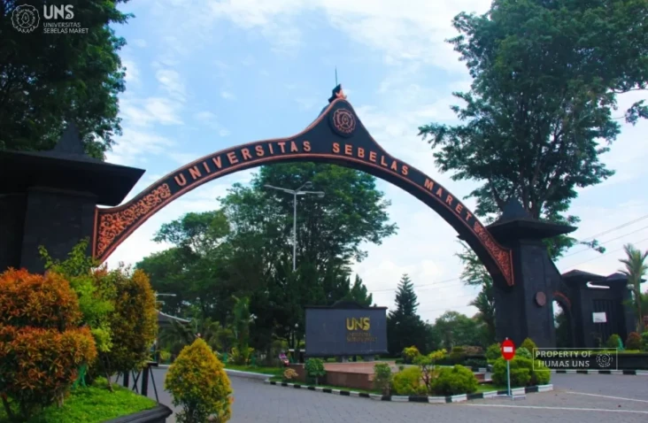 35 Universitas Terbaik...
