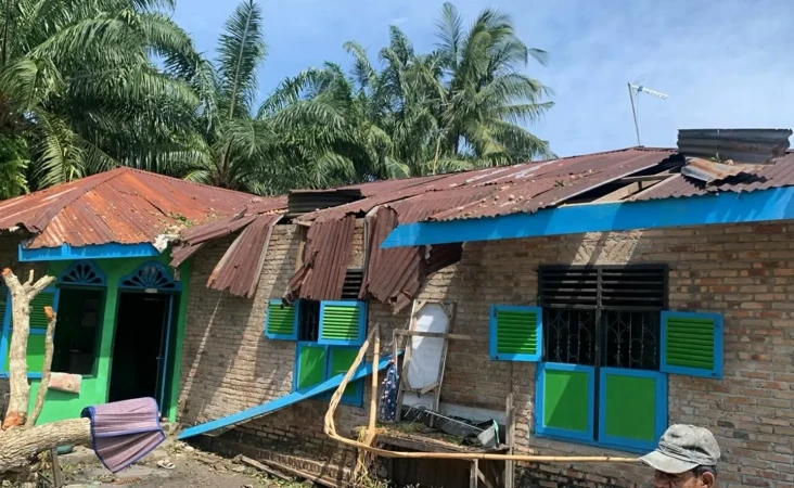 Puting Beliung-Kebakaran...