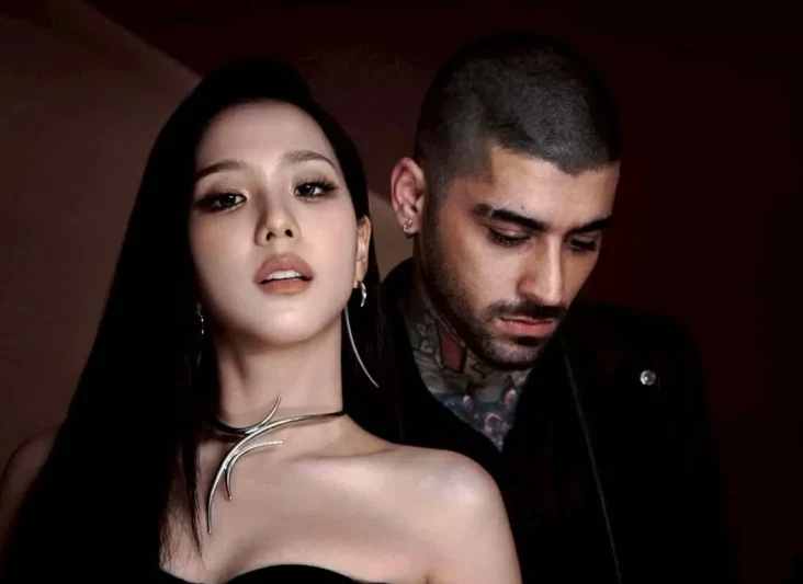 Jisoo Unggah Foto Bersama...
