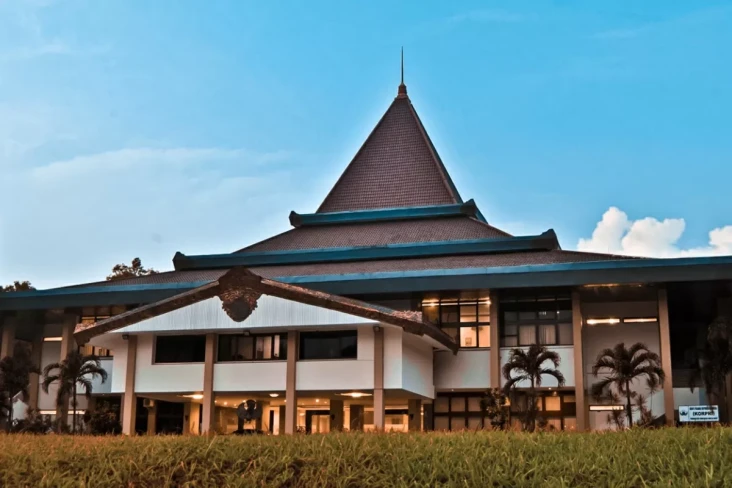 Kampus di Solo Ini Ungguli...