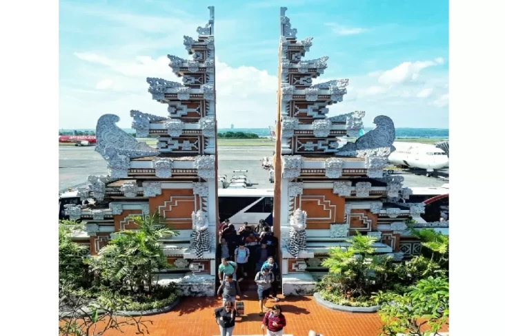 Bandara I Gusti Ngurah...