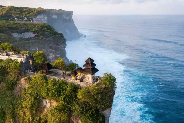 Bali Dinobatkan Jadi...