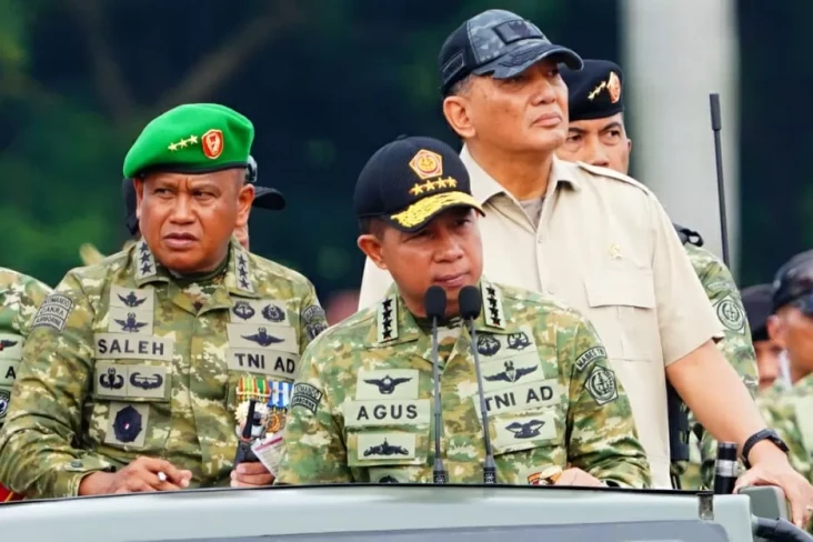20 Kolonel Pecah Bintang...