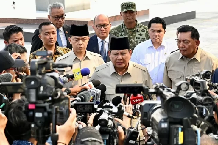 Presiden Prabowo Tegaskan...