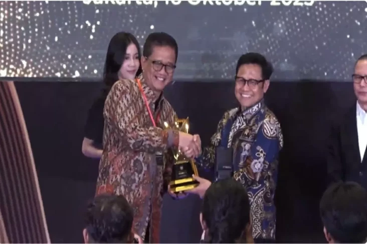 UNEJ Raih Juara Tiga...