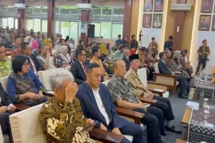 Hadiri Dies Natalis...