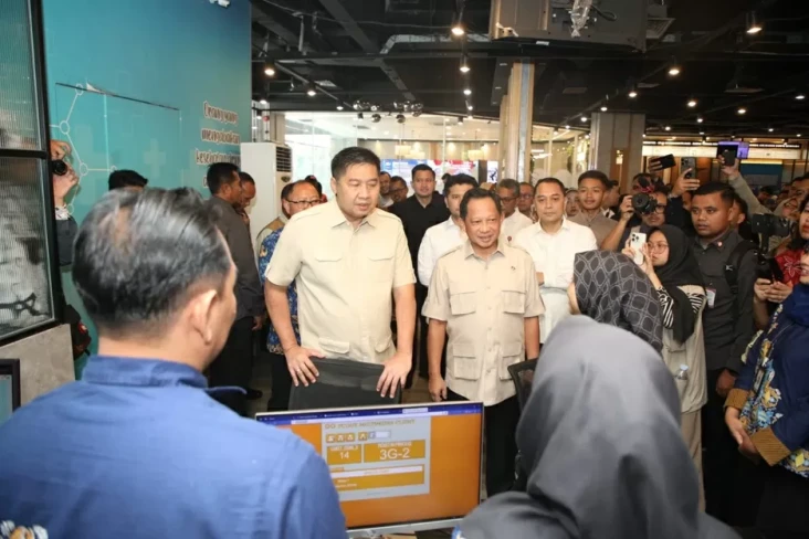 Mendagri dan Menteri...