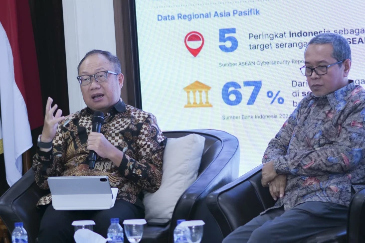Fakta OJK Bikin Ngeri!...
