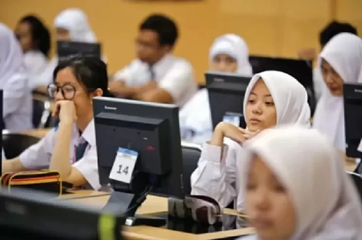 Kemendikdasmen Gelar...