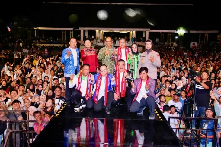 Buka Festival Benteng...