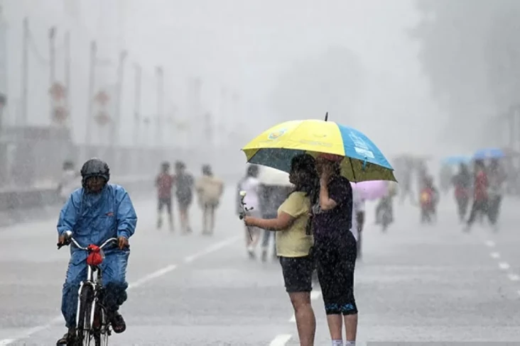 Langit Jakarta Tercemar,...