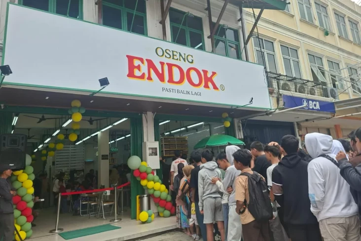 Menu Sederhana, Kisah...