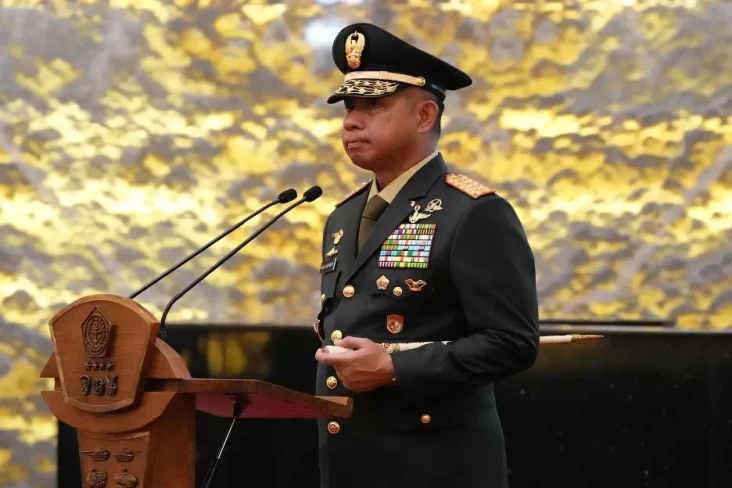 24 Mayjen Dimutasi Panglima...