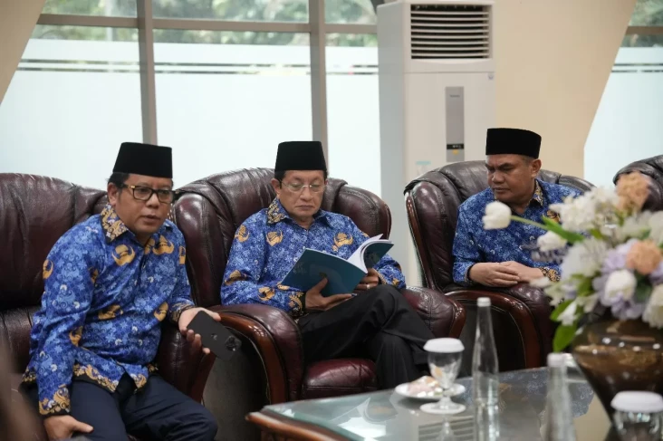 Menag Nasaruddin Minta...