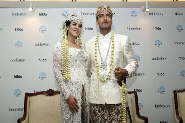 Raisa Gugat Cerai Hamish...