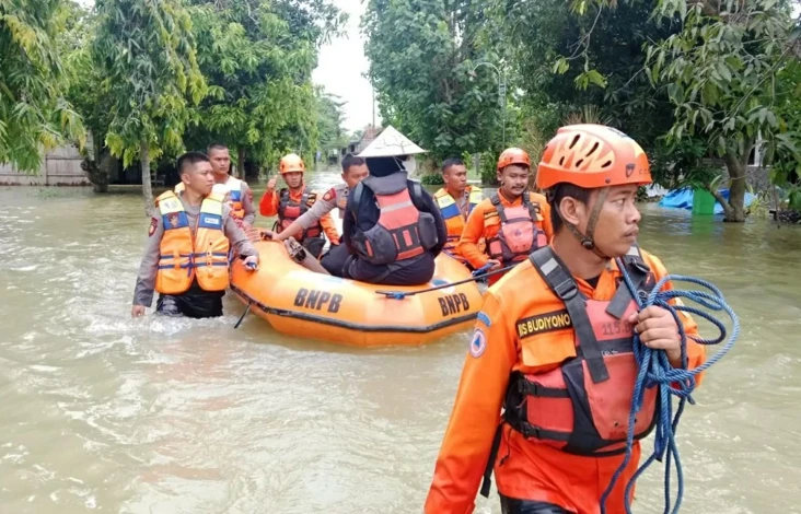 Banjir Melanda 28 Desa...